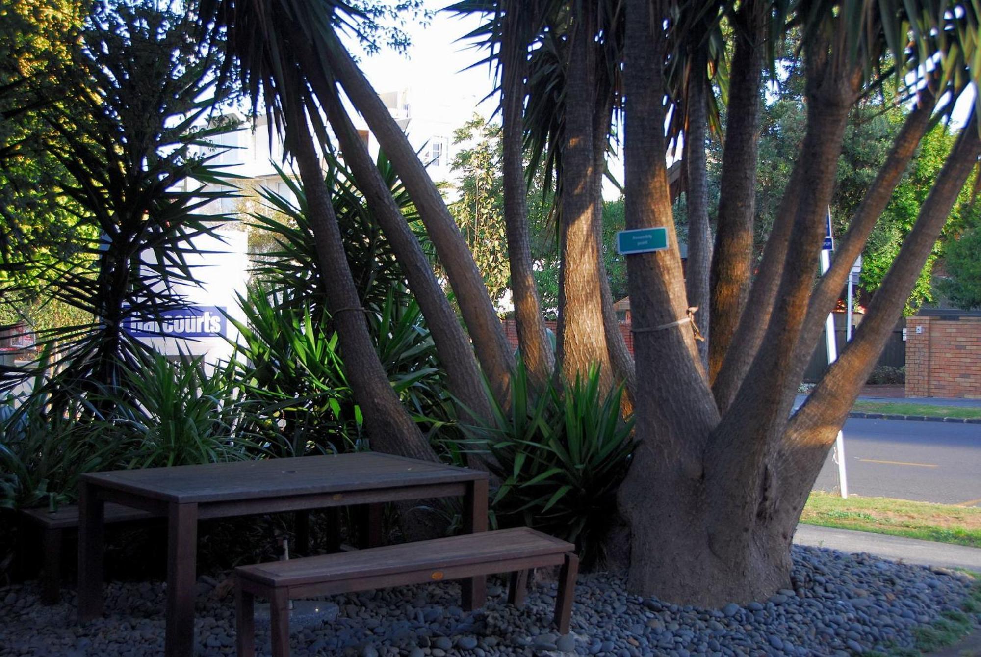 Off Broadway Motel Auckland Exterior photo