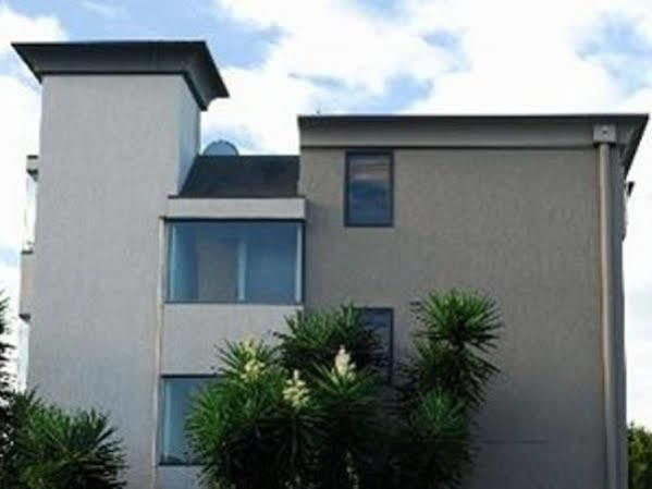 Off Broadway Motel Auckland Exterior photo